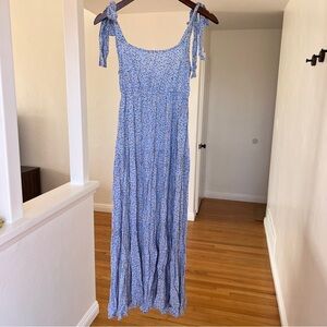 Blue Floral Maxi Dress​